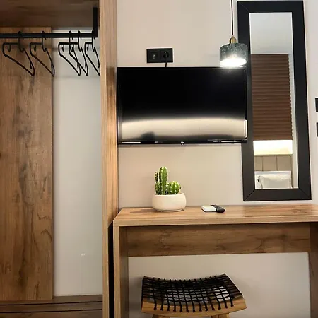 Allure Stavros (Thessaloniki)